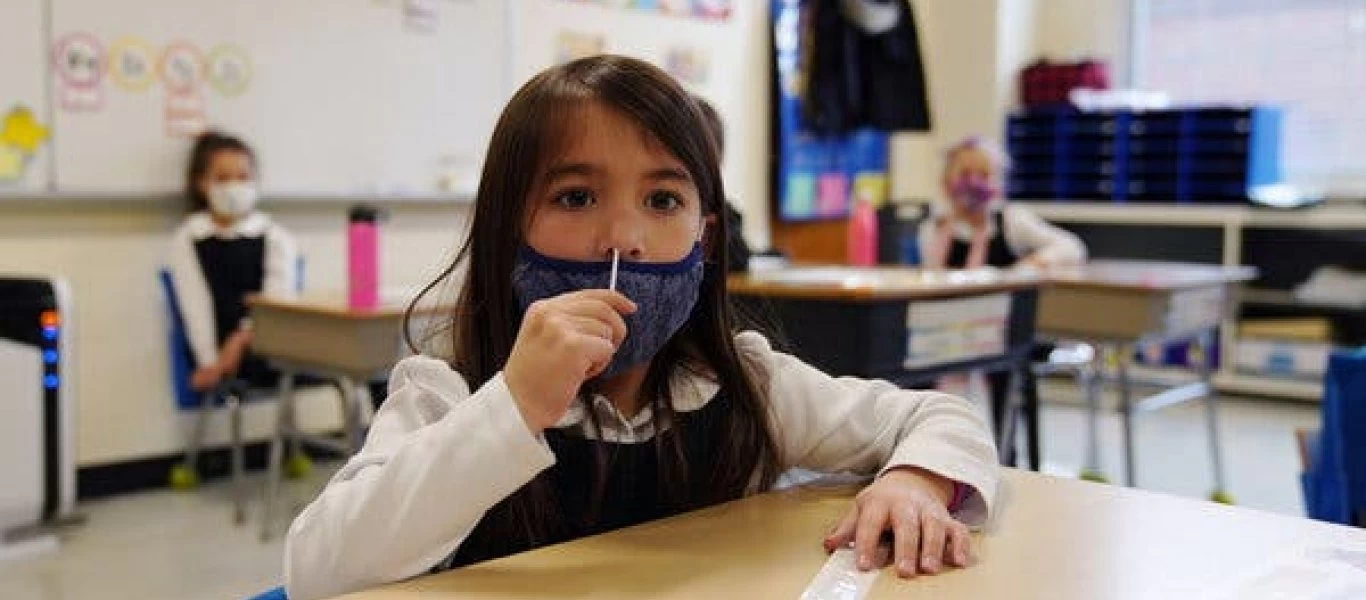 Ανοίγουν τη Δευτέρα με self test τα Λύκεια - Τι θα γίνει με τις υπόλοιπες βαθμίδες